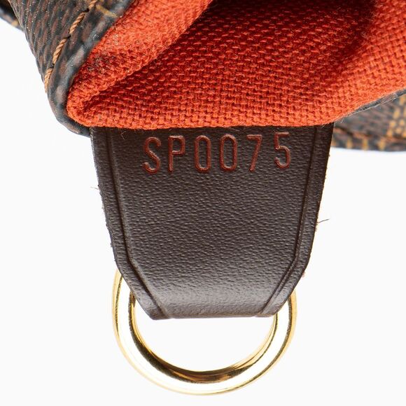 Louis Vuitton Damier Ebene Bastille Messenger - Picture 6 of 16